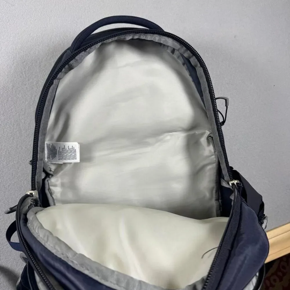 The-north-face Navy and Blue Camping-hiking